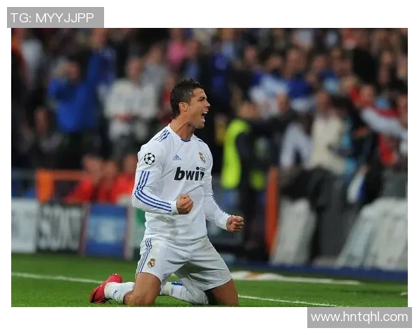 从逆境到荣耀 坎坷足球之路见证坚韧与梦想的力量 从逆境到荣耀 坎坷足球之路见证坚韧与梦想的力量