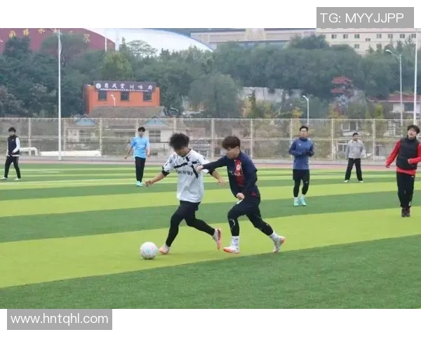 足球星河滚烫燃烧青春梦想追逐绿茵场上的荣耀与激情 足球星河滚烫燃烧青春梦想追逐绿茵场上的荣耀与激情